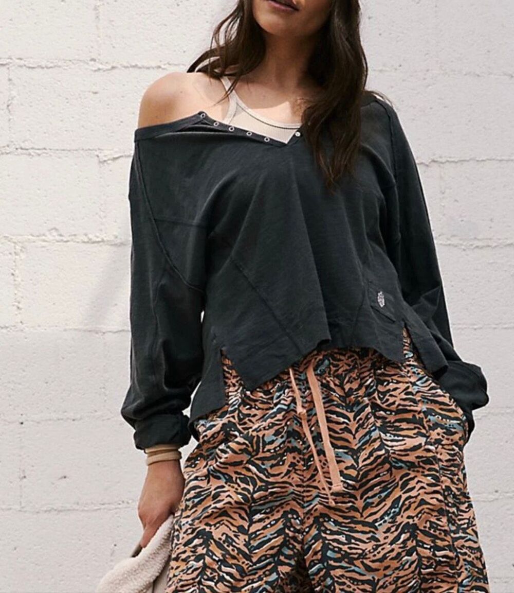 Free People Movement Winner Layer Top Long Sleeve Henley black S NWOT